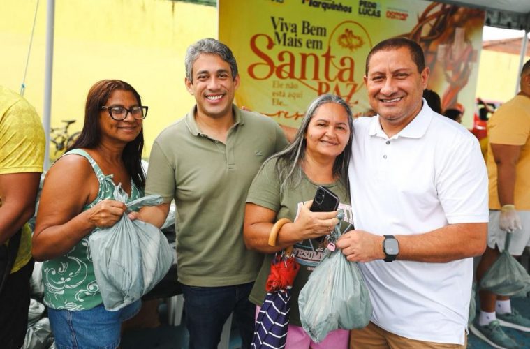 Vereador Marquinhos distribui pescado nas regiões do Turu e Itaqui-Bacanga