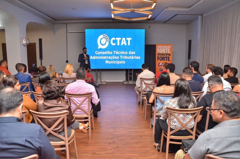 CNM e FAMEM promovem jornada sobre reforma tributária e reúnem representantes de 27 municípios em São Luís