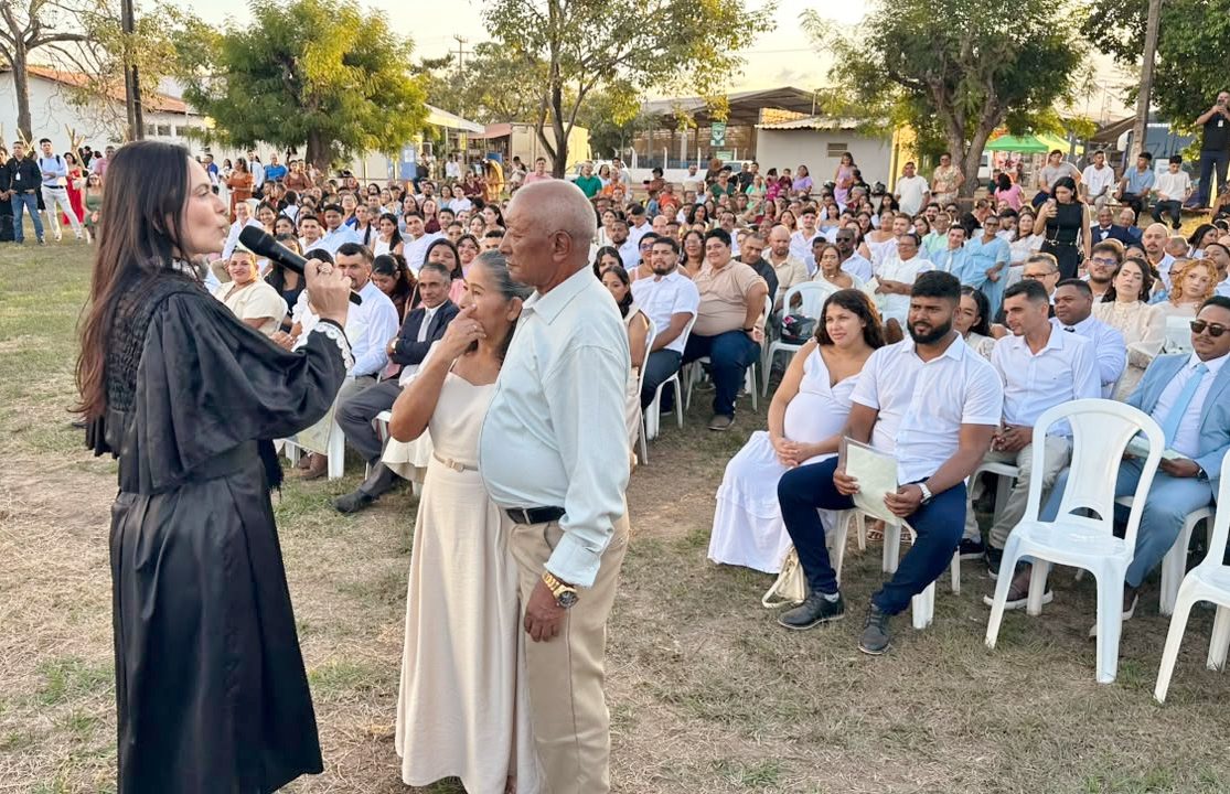 Judiciário promove casamento e reúne 100 casais em Imperatriz 