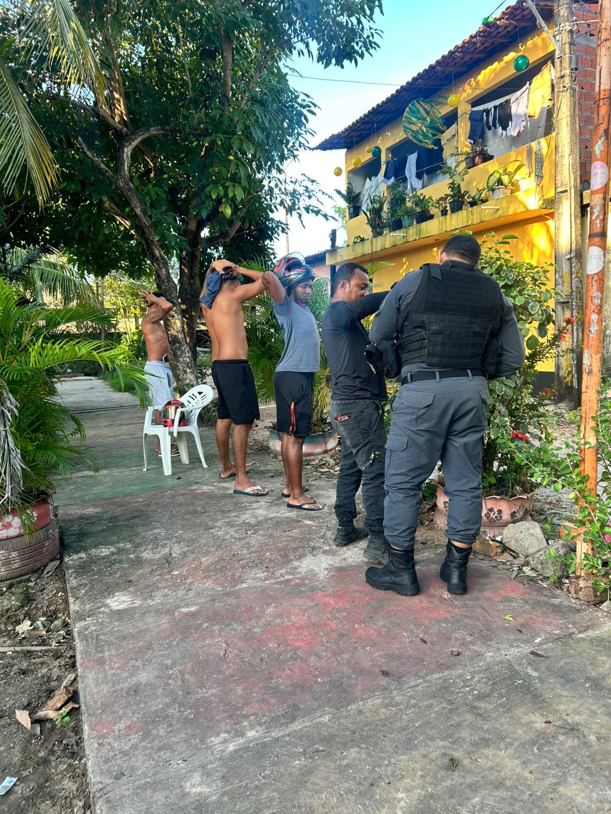 Homem com mandado de prisão em aberto é preso pela PM após localizar iPhone perdido em São Luís