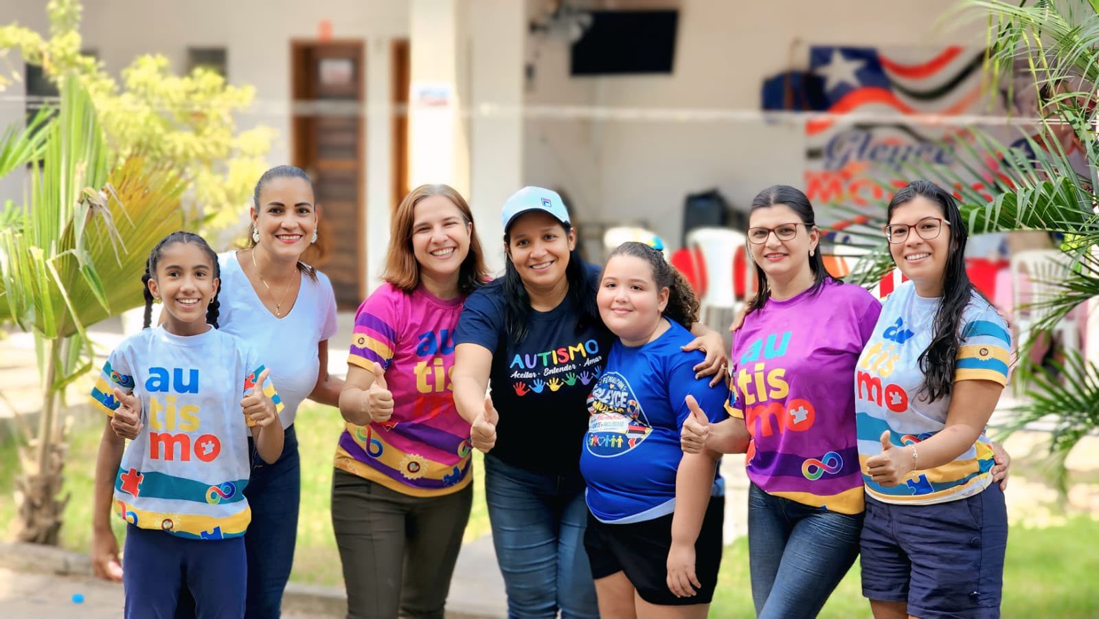 Entre a campanha e o colo, Gleyce inicia caminhada mostrando a realidade de uma mãe atípica