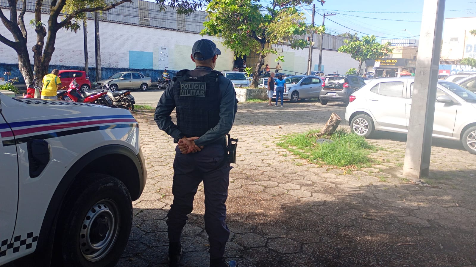 Polícia Militar reforça segurança na Feira da Liberdade com ação do 38º BPM