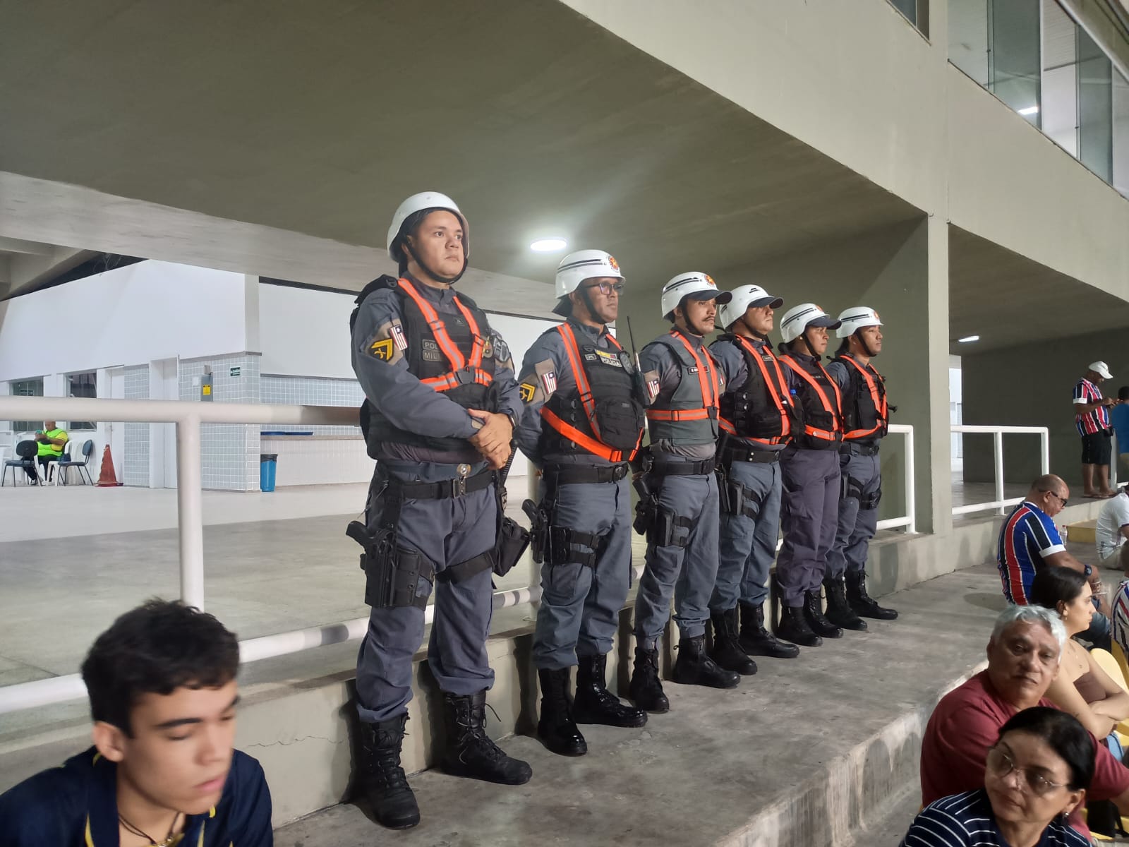 Comandante do 9º BPM, Major Lobato, coordena policiamento no jogo do Brasileiro Série C