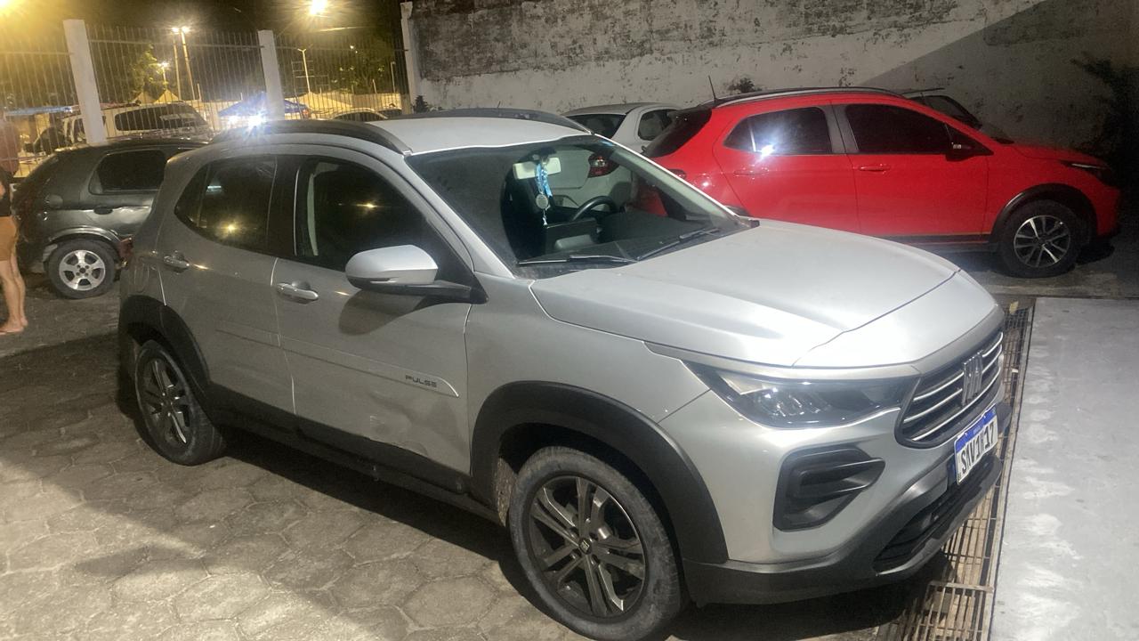 Polícia Militar apreende duas armas e prende quatro suspeitos durante abordagem na Estrada da Maioba